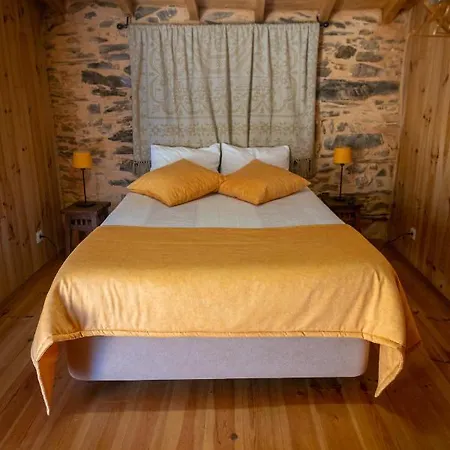 Xisto Sentido Martim Branco