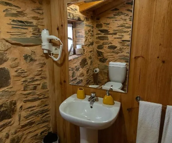Alojamento de Turismo Rural Xisto Sentido